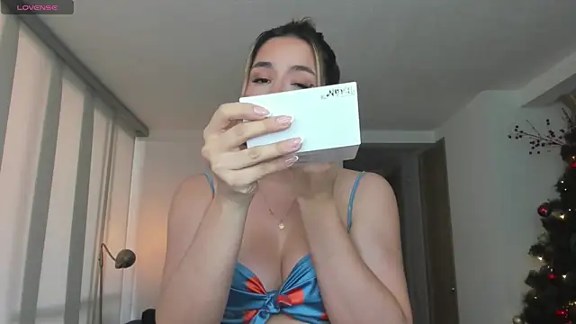 honeyann08 online show from 01-02-25, 05:18