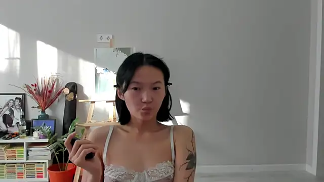 ailey chao online show from 04-04-26, 02:21