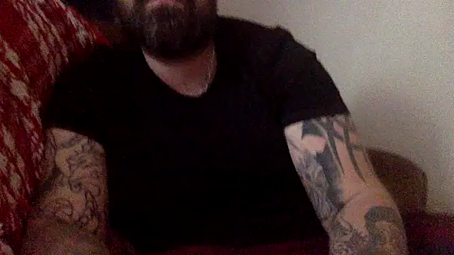 Snapshot of chubbycloudybottom chatting on 10-18-25, 03:46 chubbycloudybottom online show from 10-18-25, 03:46