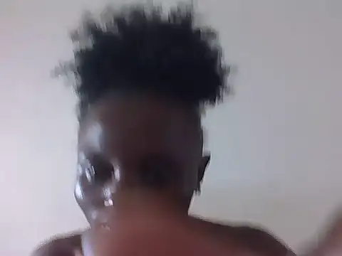 Snapshot of SexyNeedle22 chatting on 06-09-26, 10:10 SexyNeedle22 online show from 06-09-26, 10:10