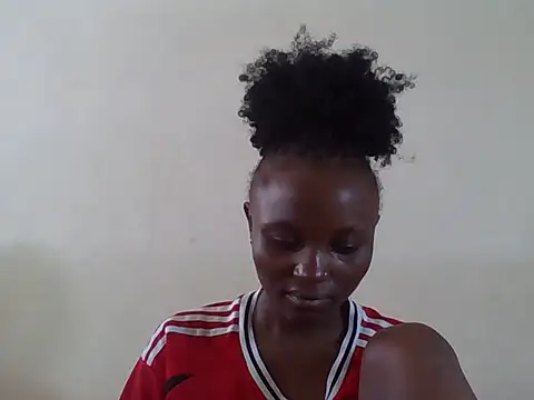 Snapshot of SexyNeedle22 chatting on 06-20-26, 09:34 SexyNeedle22 online show from 06-20-26, 09:34