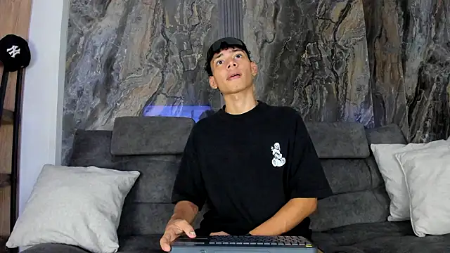 Daviid laidd online show from 03-28-26, 08:19