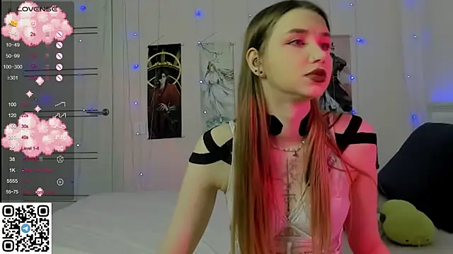 Snapshot of JorRoger chatting on 01-19-25, 12:06 JorRoger online show from 01-19-25, 12:06