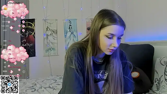 Snapshot of JorRoger chatting on 02-10-25, 08:42 JorRoger online show from 02-10-25, 08:42