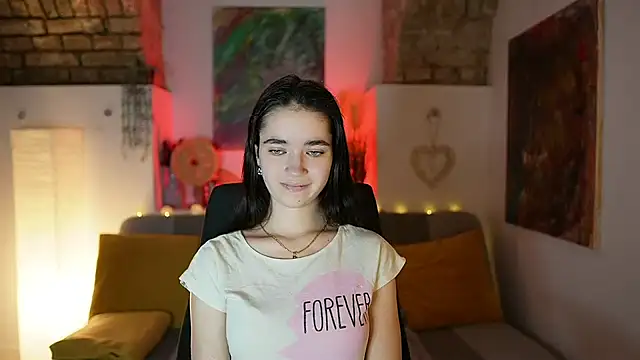 Gia Paige18 online show from 01-08-25, 12:58