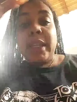 Snapshot of ELLA_KELLY chatting on 02-01-25, 10:59 ELLA KELLY online show from 02-01-25, 10:59