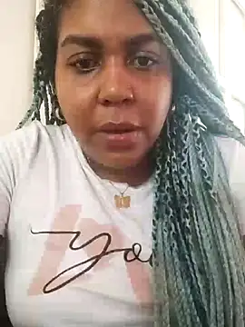 Snapshot of ELLA_KELLY chatting on 02-22-25, 11:57 ELLA KELLY online show from 02-22-25, 11:57