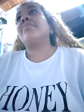 ELLA KELLY online show from 03-21-26, 11:59