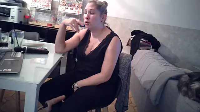 Chatonne69 online show from 12-24-24, 04:44