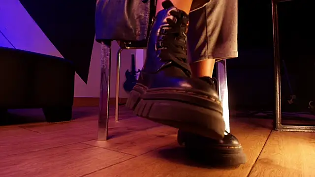 Snapshot of Pia_mo chatting on 11-07-25, 02:55 Pia mo online show from 11-07-25, 02:55