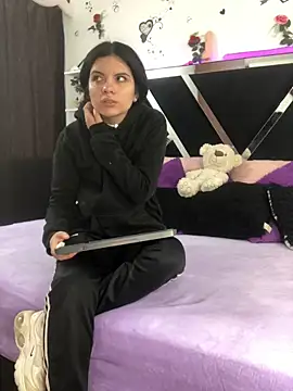 Snapshot of 1lovelygirls chatting on 10-02-25, 12:01 1lovelygirls online show from 10-02-25, 12:01