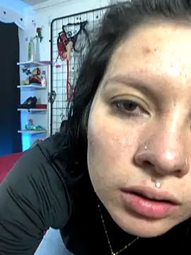 Snapshot of 1lovelygirls chatting on 12-16-25, 11:59 1lovelygirls online show from 12-16-25, 11:59