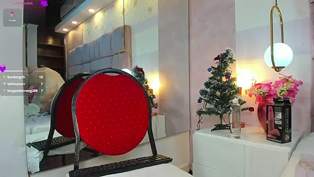 Snapshot of amina_west chatting on 12-01-25, 12:15 amina west online show from 12-01-25, 12:15