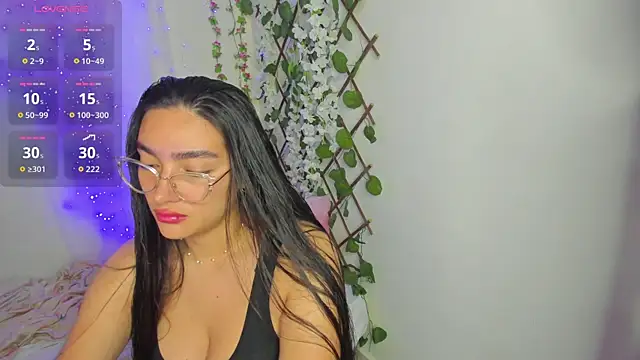 Snapshot of zara41 chatting on 07-07-26, 05:17 zara41 online show from 07-07-26, 05:17