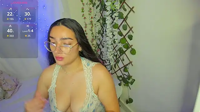Snapshot of zara41 chatting on 07-18-26, 05:39 zara41 online show from 07-18-26, 05:39