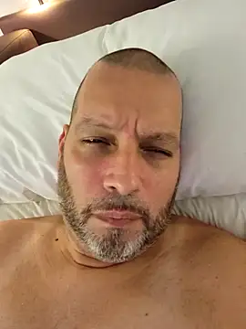 Just2much online show from 09-17-25, 09:38