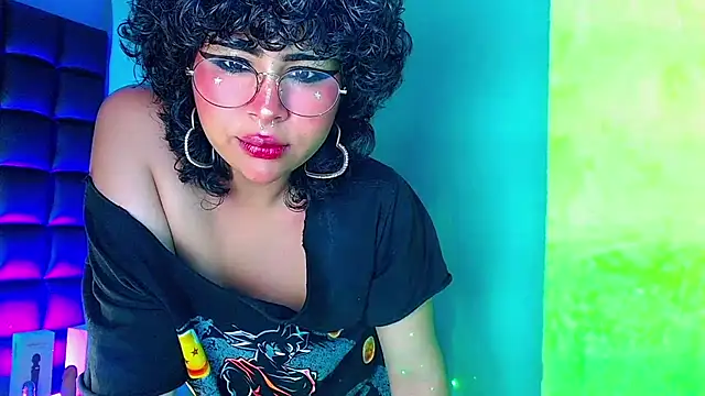 kuromi69 online show from 01-26-25, 07:10