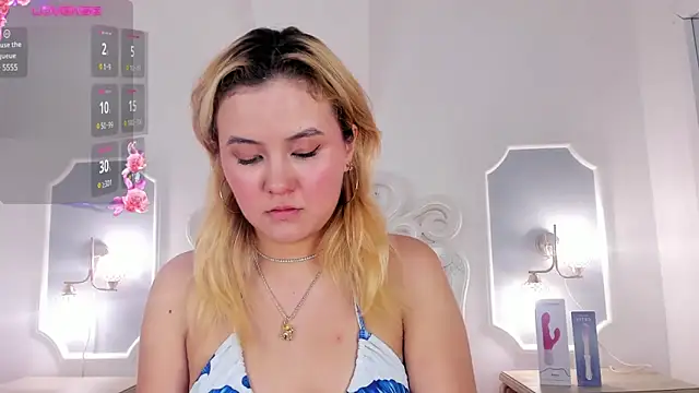 Sara  Williams online show from 01-07-25, 03:35