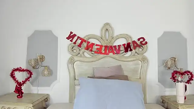 Sara  Williams online show from 02-14-25, 03:43