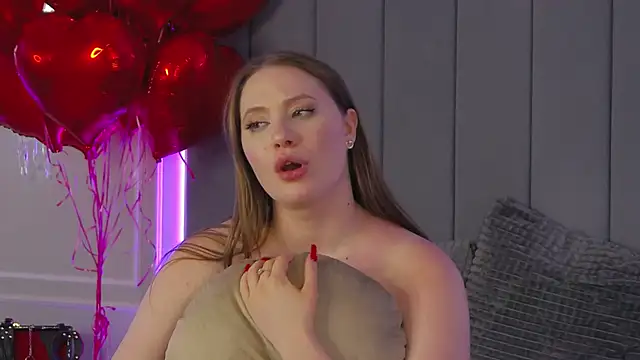 Snapshot of ChloeMarsch chatting on 02-15-25, 02:33 ChloeMarsch online show from 02-15-25, 02:33