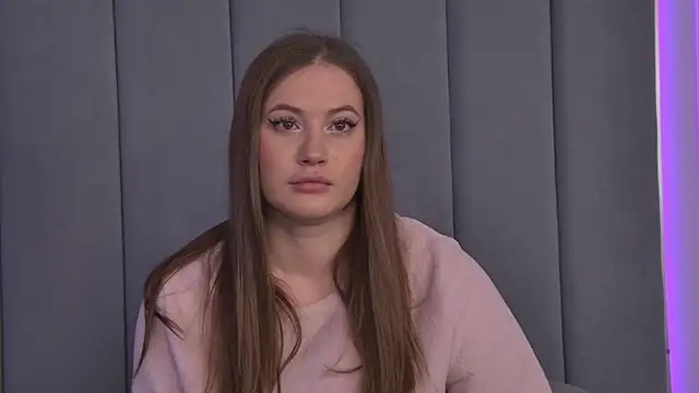 Snapshot of ChloeMarsch chatting on 01-16-26, 05:33 ChloeMarsch online show from 01-16-26, 05:33