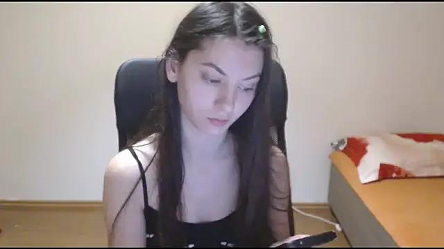 Snapshot of CuteJollie4U chatting on 12-11-24, 07:14 CuteJollie4U online show from 12-11-24, 07:14