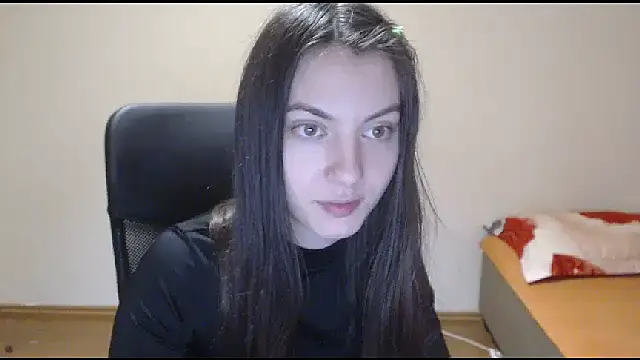 Snapshot of CuteJollie4U chatting on 12-13-24, 08:58 CuteJollie4U online show from 12-13-24, 08:58