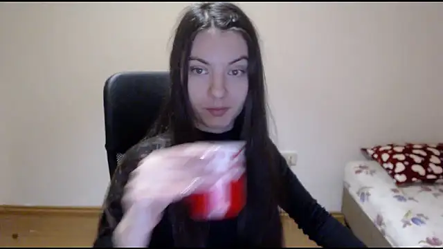 Snapshot of CuteJollie4U chatting on 01-10-25, 06:28 CuteJollie4U online show from 01-10-25, 06:28