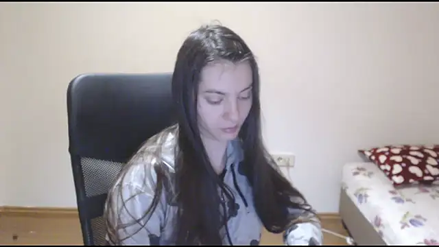 Snapshot of CuteJollie4U chatting on 01-12-25, 07:42 CuteJollie4U online show from 01-12-25, 07:42