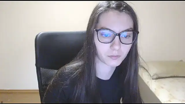 Snapshot of CuteJollie4U chatting on 03-22-25, 06:47 CuteJollie4U online show from 03-22-25, 06:47