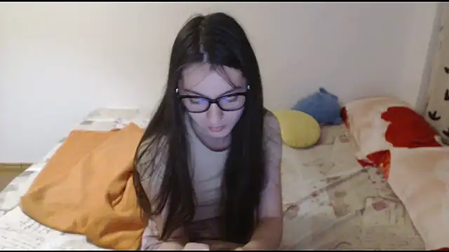 Snapshot of CuteJollie4U chatting on 10-23-25, 07:23 CuteJollie4U online show from 10-23-25, 07:23