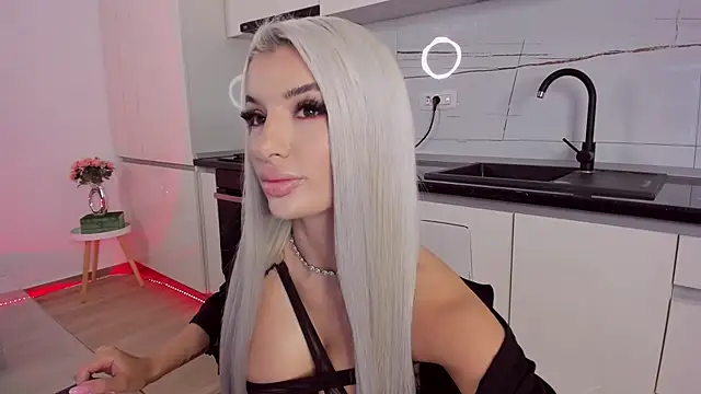 CelyneMay online show from 10-12-25, 03:22