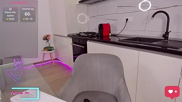 CelyneMay online show from 11-07-25, 02:39