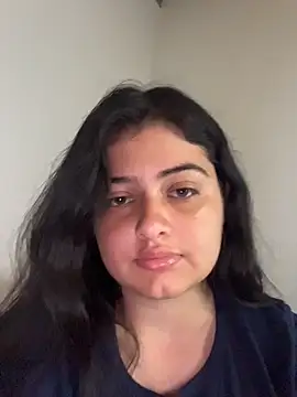 Stephania 18 online show from 11-12-25, 06:52