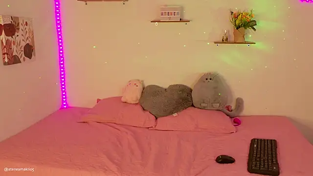 Atenea Makri online show from 02-06-25, 10:00