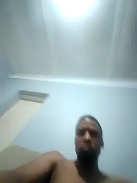 Snapshot of Tigermanboy chatting on 01-24-25, 02:07 Tigermanboy online show from 01-24-25, 02:07