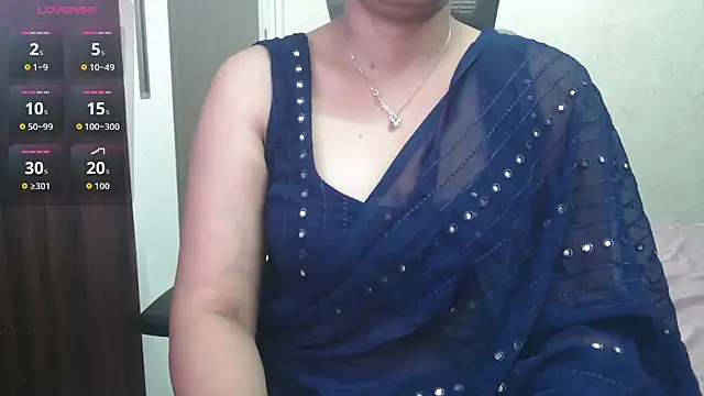 Snapshot of Jass-Karan chatting on 06-18-26, 05:50 Jass-Karan online show from 06-18-26, 05:50