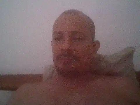 Snapshot of snoppie chatting on 10-09-25, 02:48 snoppie online show from 10-09-25, 02:48