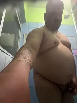 Snapshot of ThickD619 chatting on 12-18-25, 05:13 ThickD619 online show from 12-18-25, 05:13