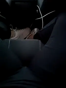 GatitaXD27 online show from 12-29-24, 07:28