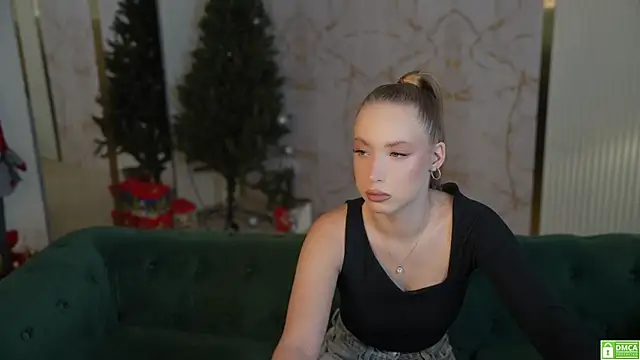 Linda054 online show from 01-25-25, 03:41