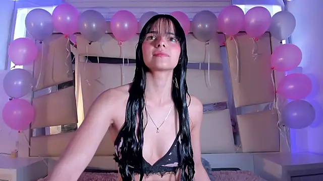 chrystal js online show from 10-21-25, 01:23