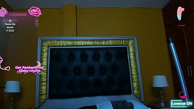 AniEvans  online show from 11-02-25, 07:44