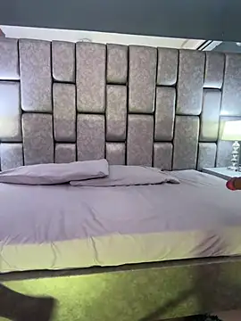 AniEvans  online show from 05-25-26, 11:16