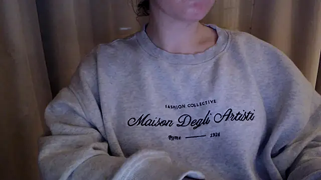 Snapshot of Sandysecret chatting on 10-22-25, 07:57 Sandysecret online show from 10-22-25, 07:57