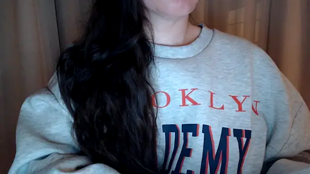 Snapshot of Sandysecret chatting on 10-28-25, 09:06 Sandysecret online show from 10-28-25, 09:06