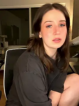 nerdynina online show from 01-11-26, 12:48