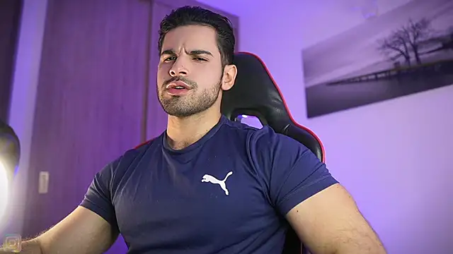 Rick  Smith153 online show from 01-17-25, 04:06