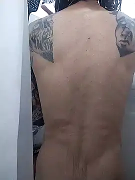 Snapshot of Robriguezxxx chatting on 02-09-25, 06:43 Robriguezxxx online show from 02-09-25, 06:43