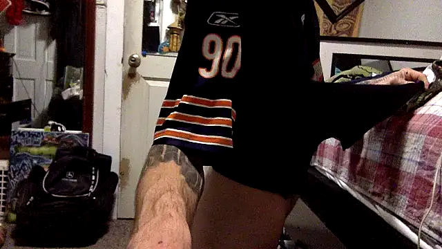 Snapshot of Robriguezxxx chatting on 03-18-25, 01:21 Robriguezxxx online show from 03-18-25, 01:21